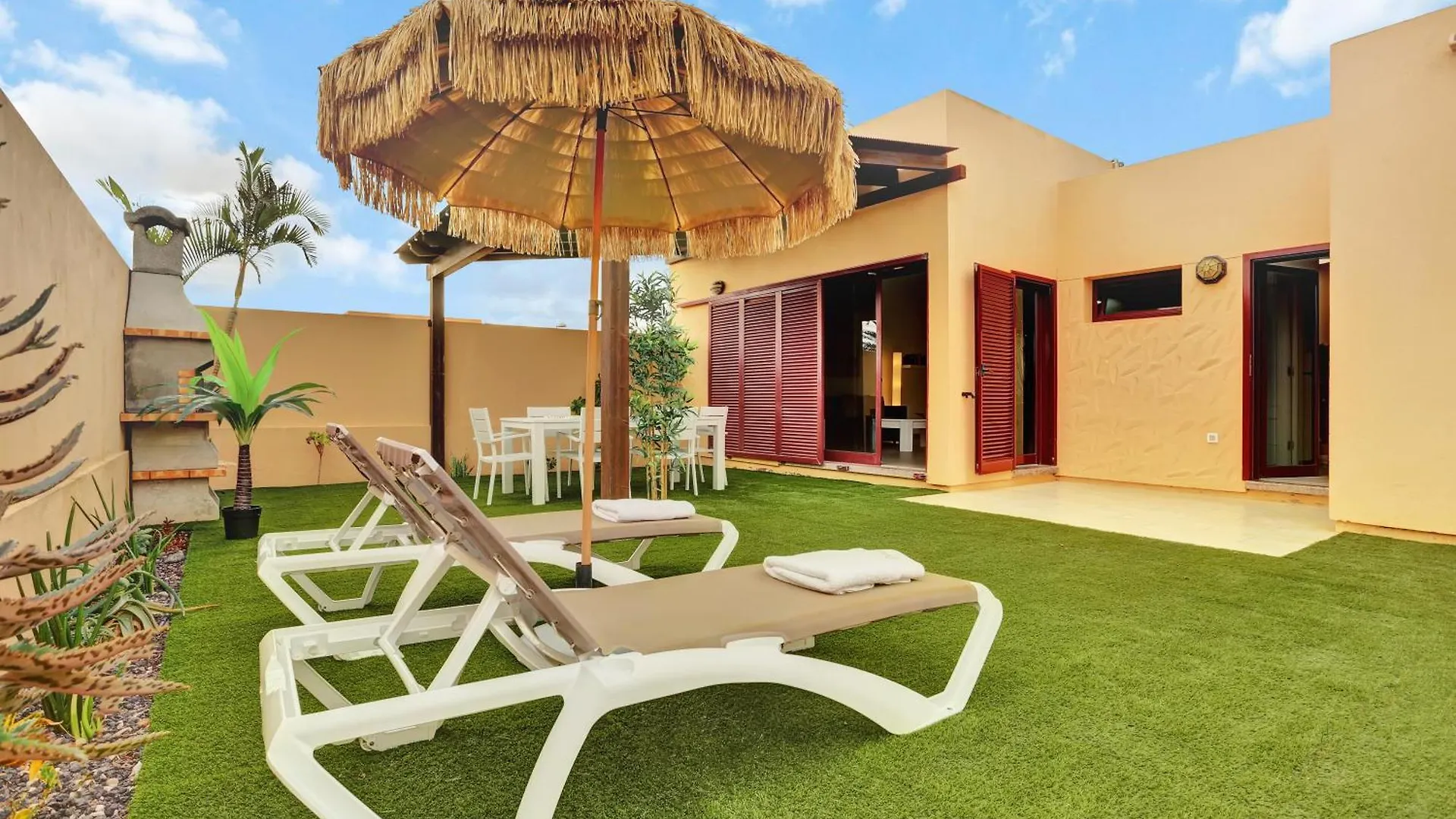 Casa Mavadel Βίλα La Oliva